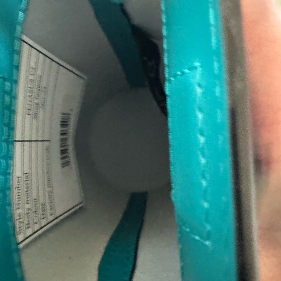 ECCO Teal Crossbody Bag - Picture 4 of 6